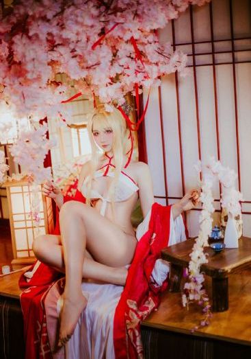 疯女胡安娜_BD国语电影全集观看
