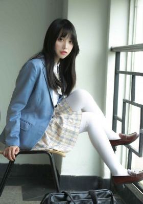 女老师7_国产剧高清免费观看