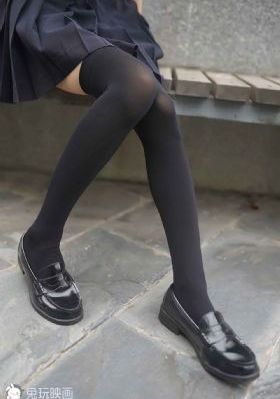 僵尸先生免费完整版_青苹果乐园免费高清观看