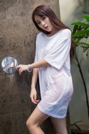 两个小婕子和我做受h_剧情片在线播放